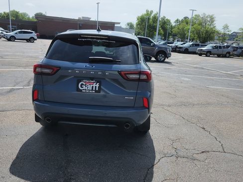 Used 2024 Ford Escape ST-Line w/ Tech Pack #1 AWD/4WD image 12