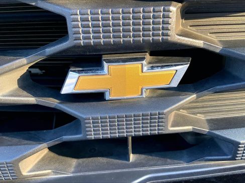 Used 2024 Chevrolet Silverado 1500 Custom AWD/4WD image 31