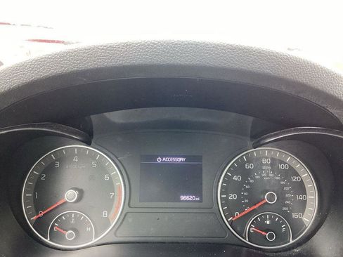 Used 2020 Kia Optima LX FWD image 3