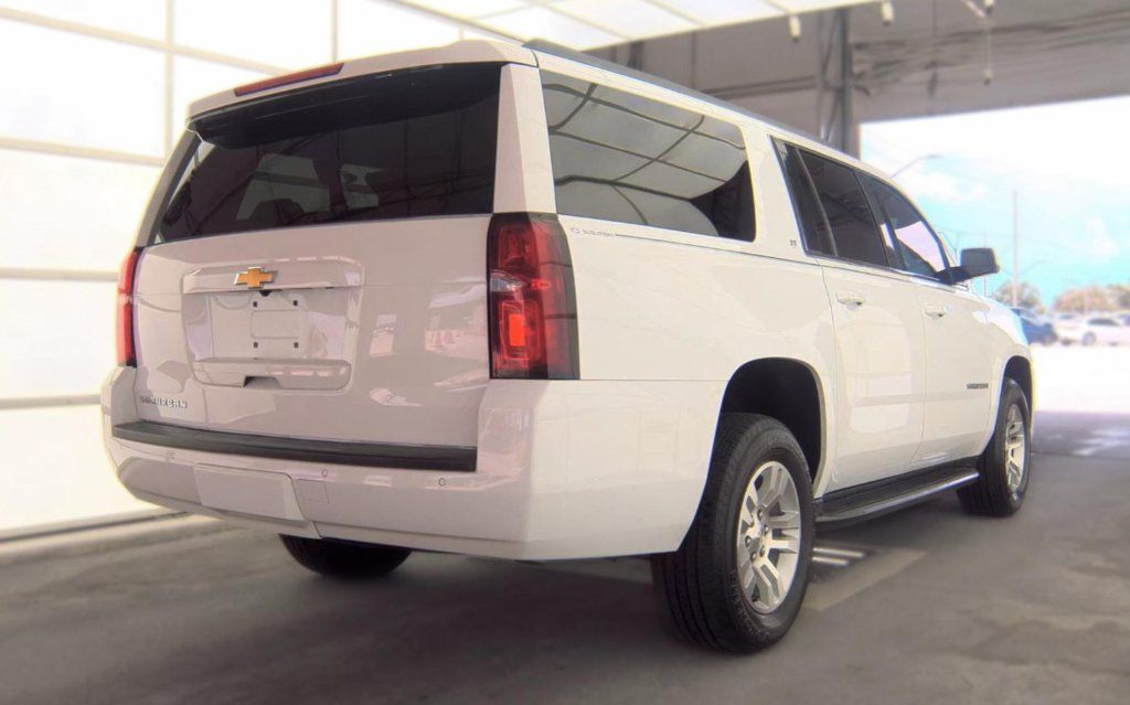 Used 2019 Chevrolet Suburban LT AWD/4WD image 4