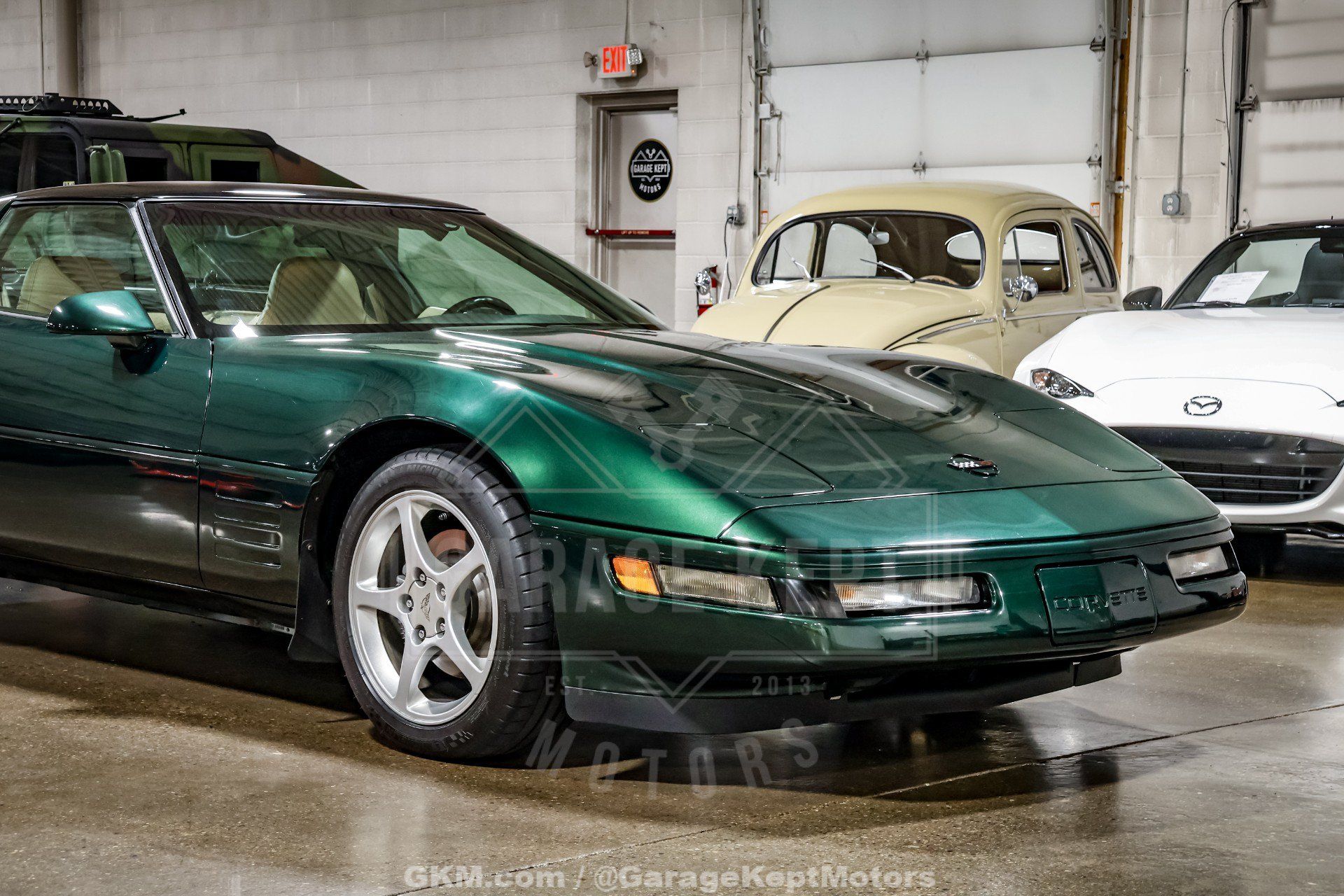 Used 1994 Chevrolet Corvette Coupe RWD image 13