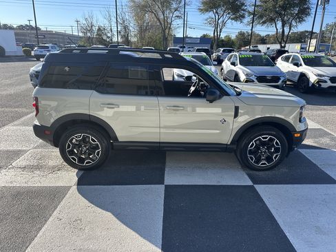 Used 2025 Ford Bronco Sport Outer Banks w/ Outer Banks Tech Package+ image 3