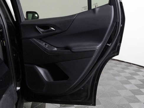 Used 2026 Chevrolet Equinox LT w/ Midnight Edition image 36