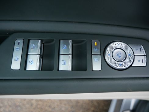 New 2025 Genesis GV80 3.5T Prestige image 8