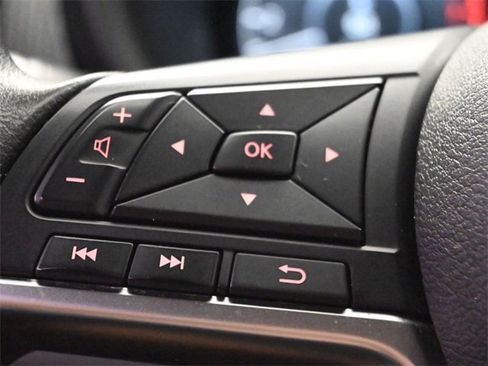 Used 2023 Nissan Kicks SV image 23