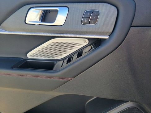 New 2026 Ford Explorer ST w/ Sun And Sound Package image 17