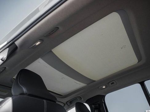 New 2026 Volvo XC40 B5 Plus w/ Protection Package Premier image 35