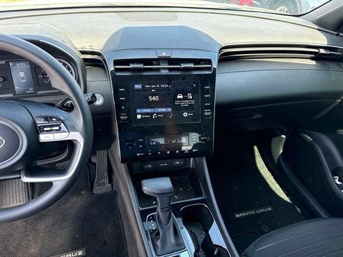 Used 2024 Hyundai Santa Cruz SEL FWD image 8