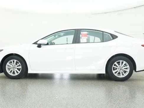 New 2026 Toyota Camry LE image 19