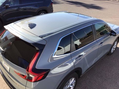 Used 2025 Honda CR-V EX-L image 18