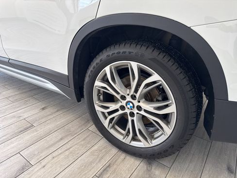 Used 2017 BMW X1 xDrive28i AWD/4WD image 7