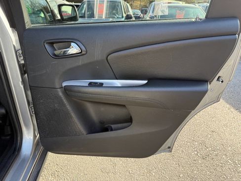 Used 2018 Dodge Journey SE w/ Connectivity Group image 29