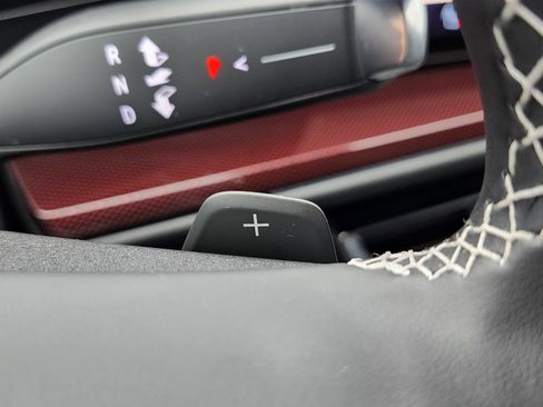 Used 2025 Chevrolet Traverse Z71 w/ LPO, Floor Liner Package image 36