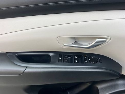 Certified 2025 Hyundai Tucson SEL FWD image 13