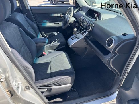 Used 2012 Scion xB image 24