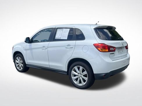 Used 2015 Mitsubishi Outlander Sport ES FWD image 3