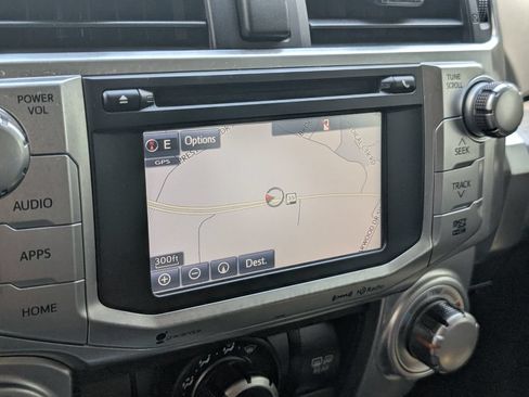 Used 2018 Toyota 4Runner SR5 Premium AWD/4WD image 16