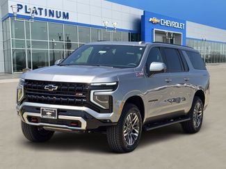 New 2026 Chevrolet Suburban Z71 w/ Comfort Package AWD/4WD video 2