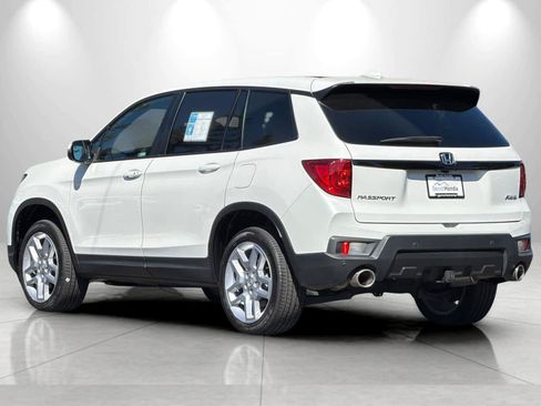 Used 2024 Honda Passport EX-L image 6