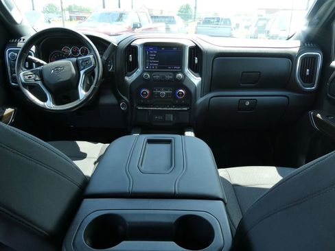 Used 2020 Chevrolet Silverado 1500 LT Trail Boss AWD/4WD image 22