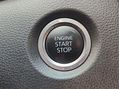 Used 2024 Toyota Corolla SE FWD image 16