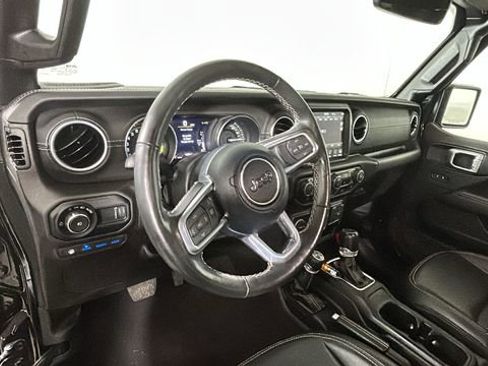 Used 2023 Jeep Wrangler Unlimited Sahara w/ Cold Weather Group AWD/4WD image 13