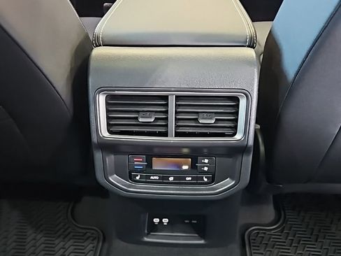 New 2026 Volkswagen Atlas SEL image 18