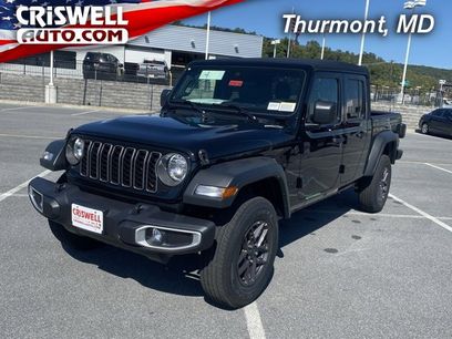New 2025 Jeep Gladiator Sport