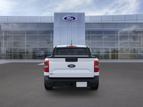 New 2025 Ford Maverick XLT w/ XLT Luxury Package FWD image 5