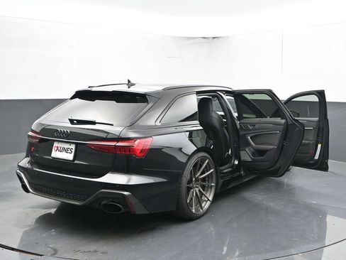 Used 2022 Audi RS 6 w/ Carbon Optic Package image 53