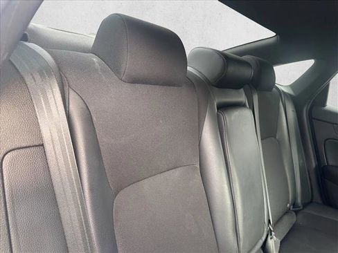 Used 2025 Honda Civic Sport image 24