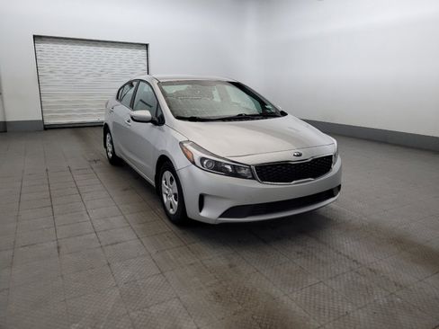 Used 2017 Kia Forte LX FWD image 13