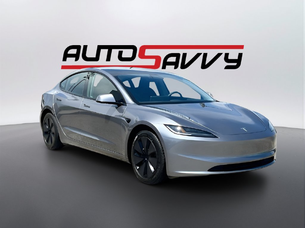 Used 2025 Tesla Model 3 Long Range RWD image 1