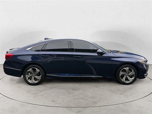 Used 2019 Honda Accord EX-L image 6