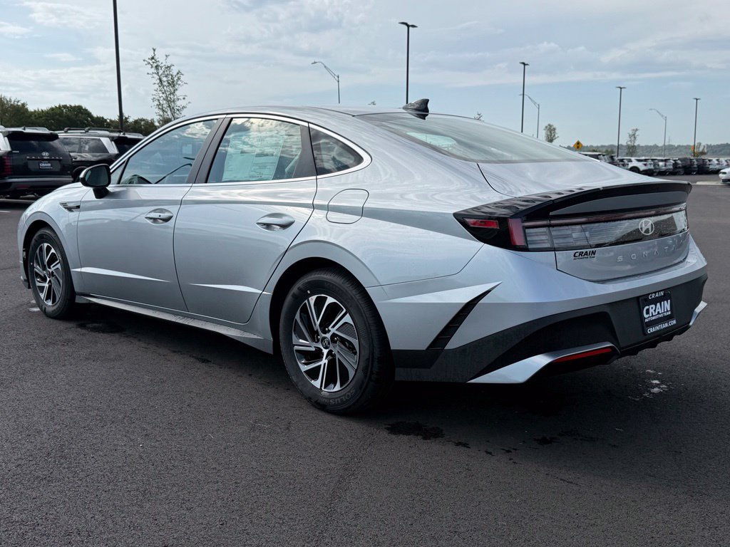 New 2026 Hyundai Sonata Blue FWD image 7