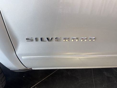 Used 2017 Chevrolet Silverado 1500 LT w/ All Star Edition RWD image 9