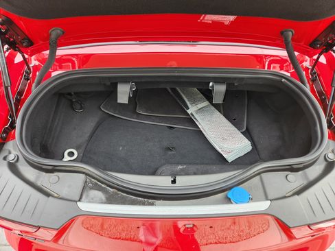 Used 2022 Jaguar F-TYPE R-Dynamic image 8