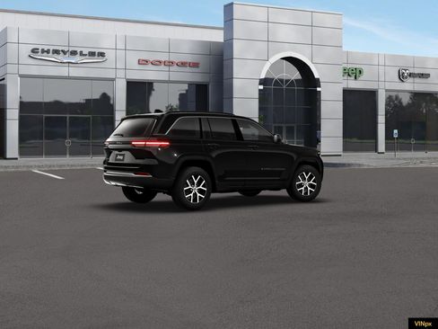 New 2026 Jeep Grand Cherokee Limited image 8