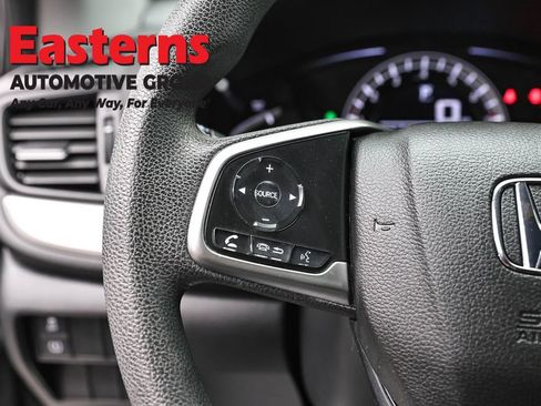 Used 2017 Honda CR-V LX image 14