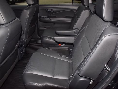 Used 2022 Honda Pilot Elite image 14