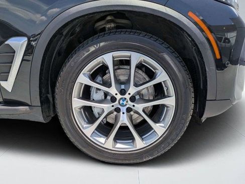 Used 2025 BMW X5 xDrive40i AWD/4WD image 10