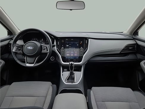 Used 2022 Subaru Outback Premium image 17