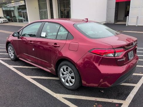 New 2026 Toyota Corolla LE image 10