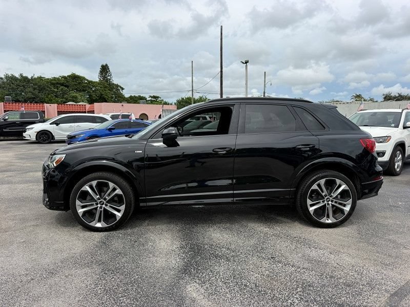 Used 2022 Audi Q3 2.0T Premium Plus w/ Premium Plus Package AWD/4WD image 8