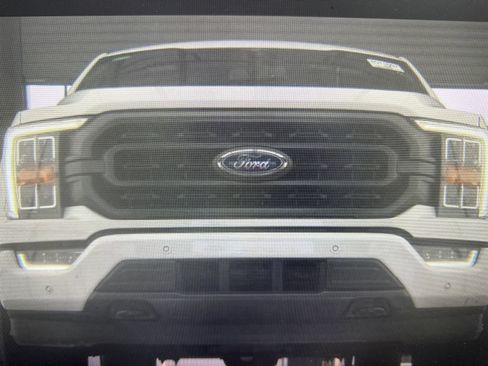 Used 2023 Ford F150 XLT w/ Equipment Group 302A High image 14