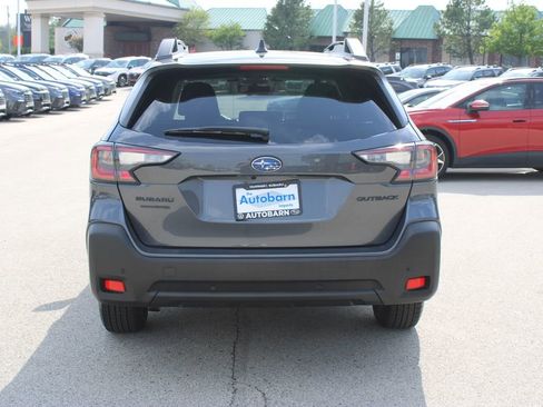 Used 2023 Subaru Outback Onyx Edition AWD/4WD image 6