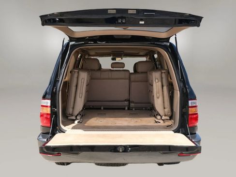 Used 2000 Toyota Land Cruiser image 24