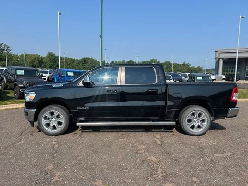 Used 2021 RAM 1500 Big Horn AWD/4WD image 2