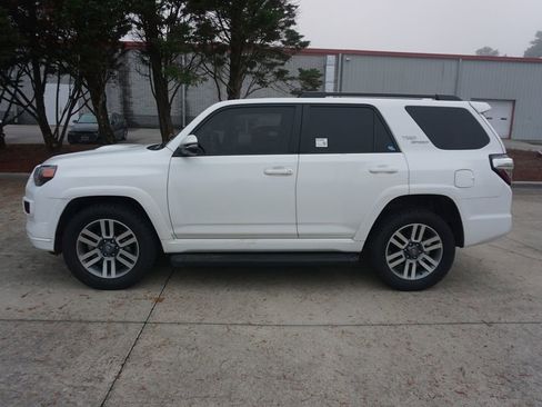 Used 2023 Toyota 4Runner TRD Sport w/ Technology Package AWD/4WD image 17