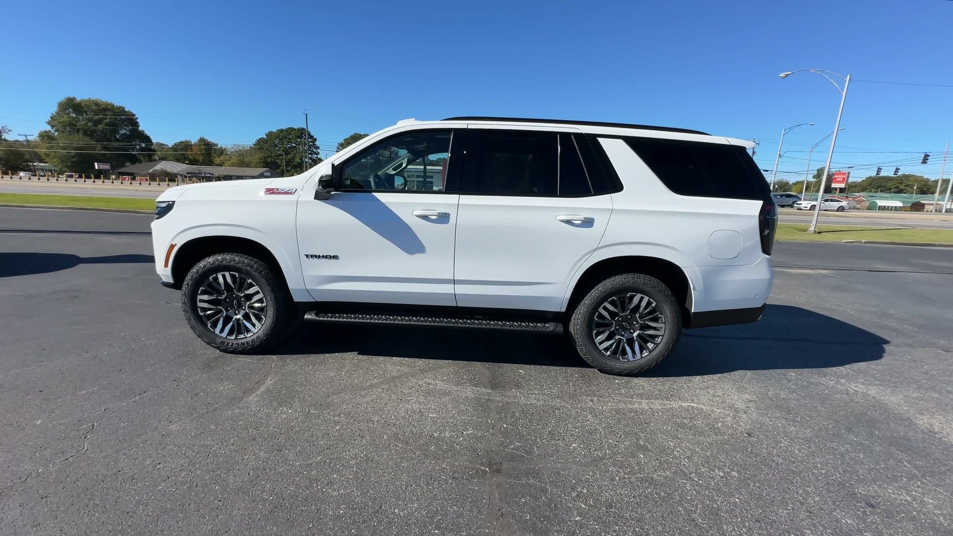 New 2027 Chevrolet Tahoe Z71 w/ Comfort Package AWD/4WD image 5